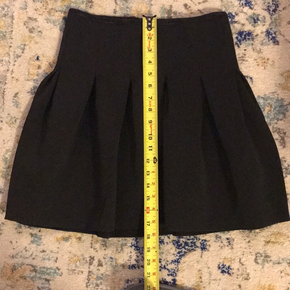 Express Black Pleated Flare Skirt - Picture 8 of 8